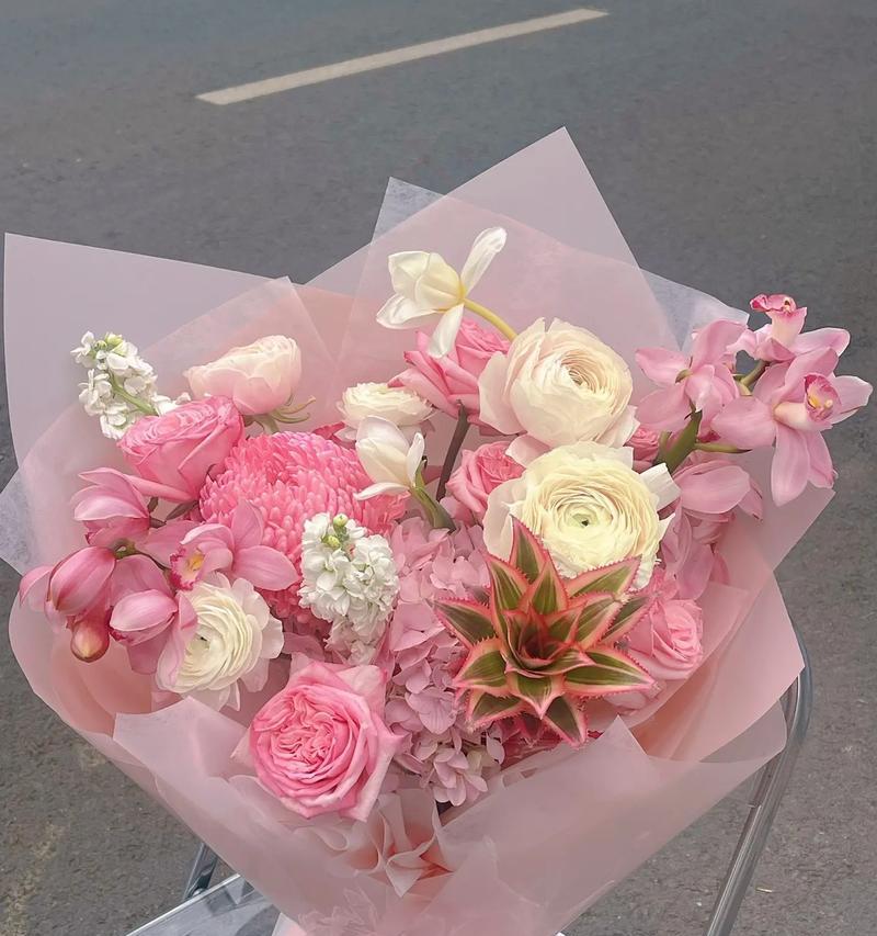 妹妹生日送什么花好？——15种送花的创意和建议（如何选择适合妹妹的生日花礼物？）