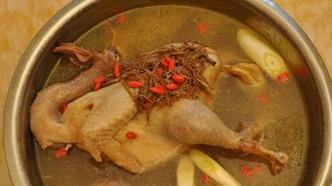 家养三七的养护和食用方法（家庭中如何养护和合理食用三七？）